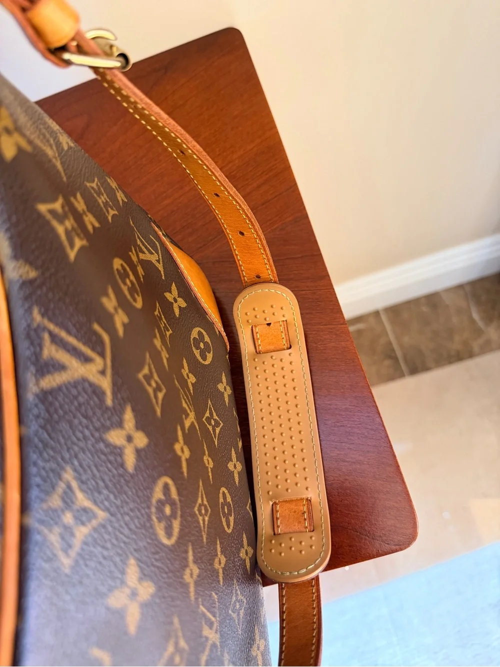 Authentic Louis Vuitton Monogram Boulogne shoulder bag  with dust bag